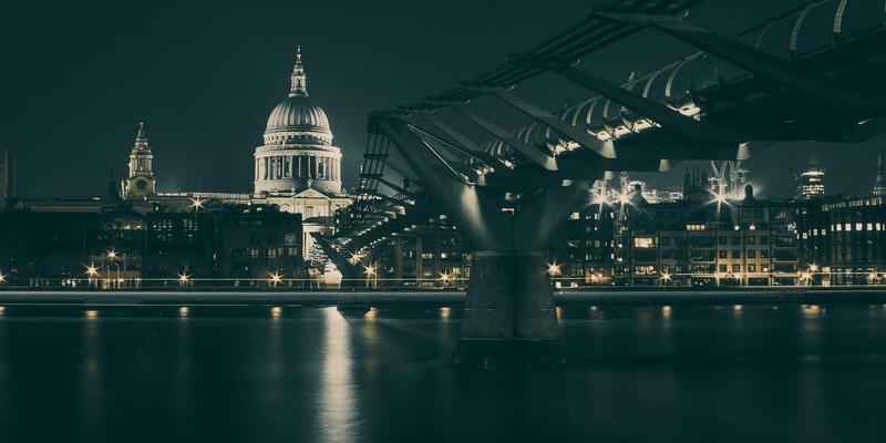 专业录音棚监听音箱校准与环境声学处理全攻略：从数字音频到功放的精准还原