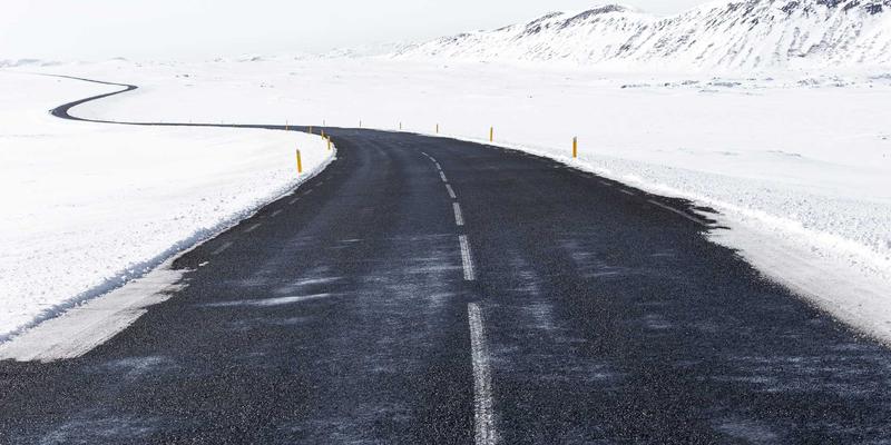 数字音频进阶指南：如何用专业软件与麦克风测量房间声学，解读瀑布图与能量时间曲线